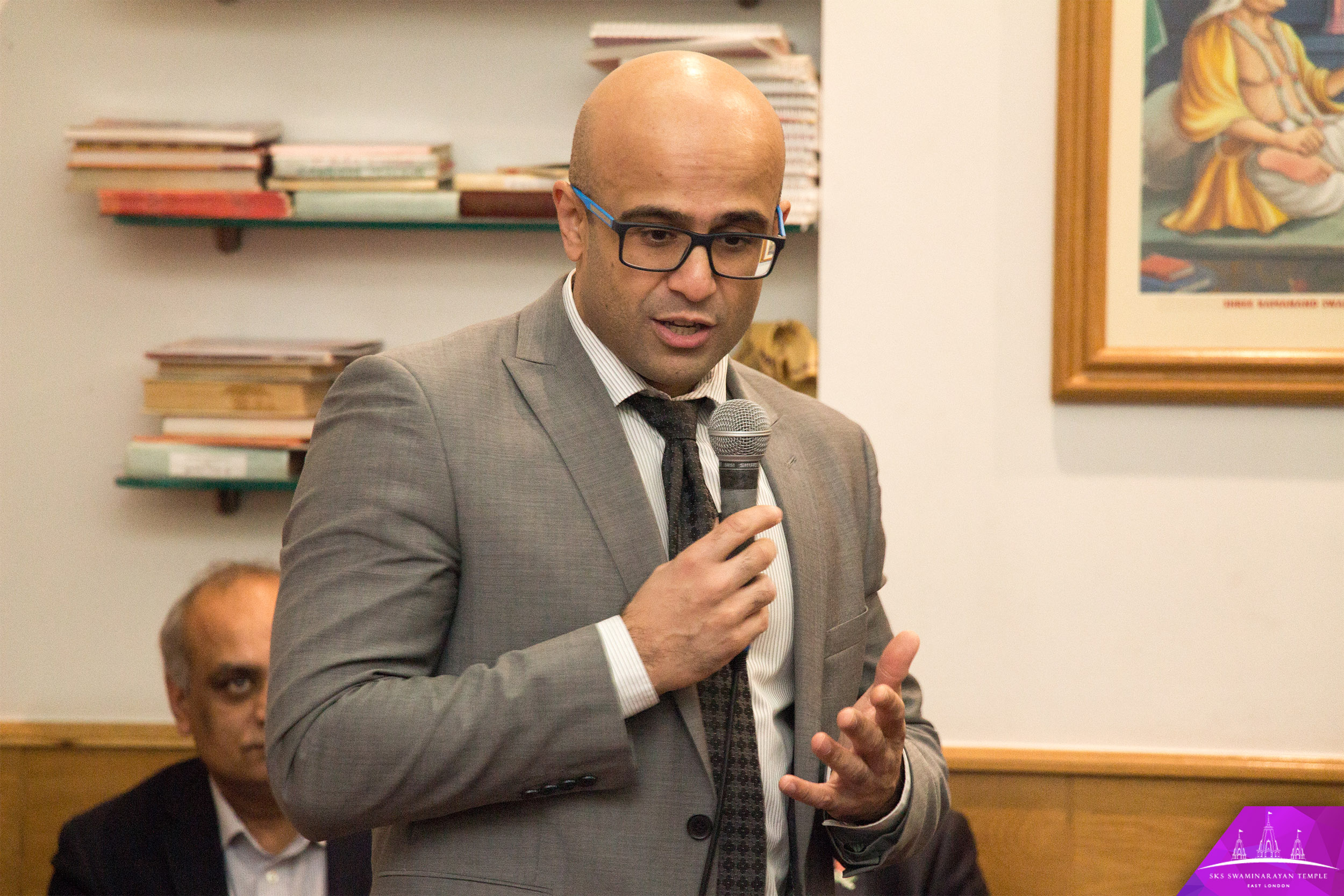 ©1987-2017 SKS Swaminarayan Temple East London